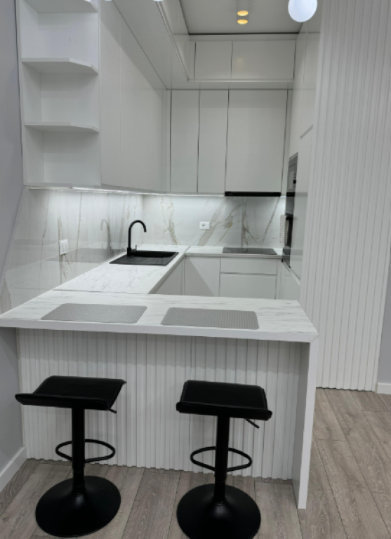 🏡 Apartment 2+1 for Sale – Vlorë