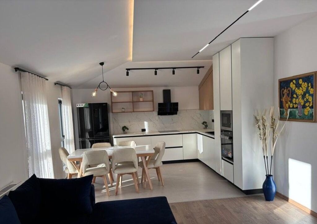 Apartament 2+1+2 me Qira-Laprakë, pranë Spitalit Ushtarak!
