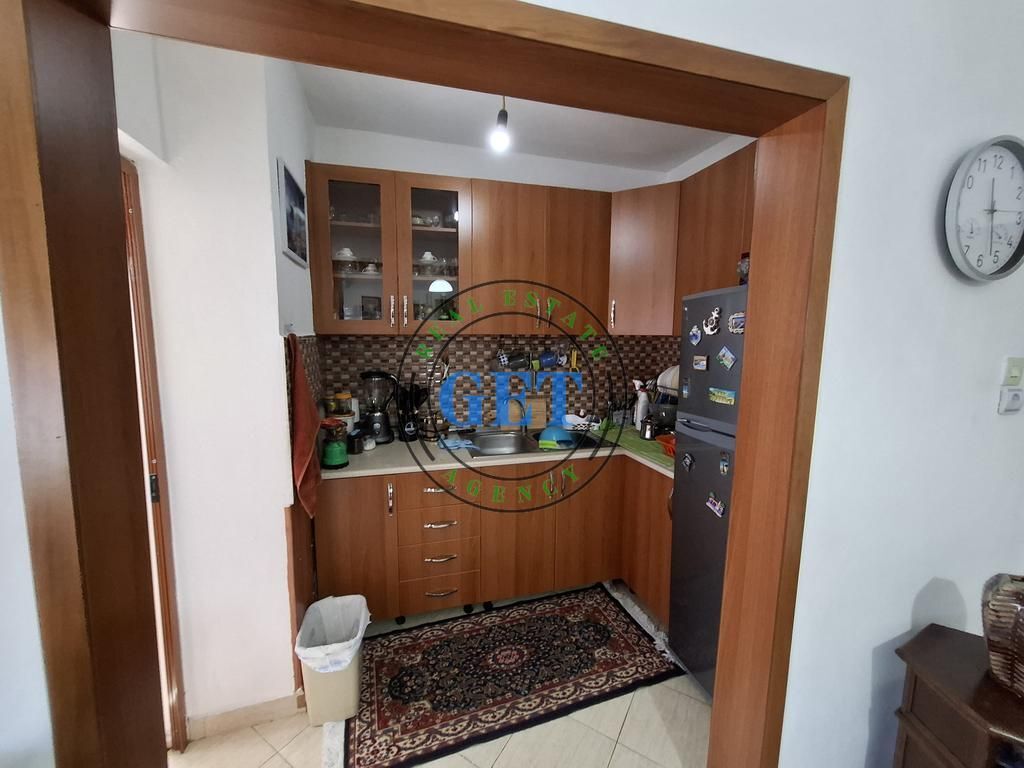 Shitet, Apartament 2+1, Tek Parku Vala, Durres.