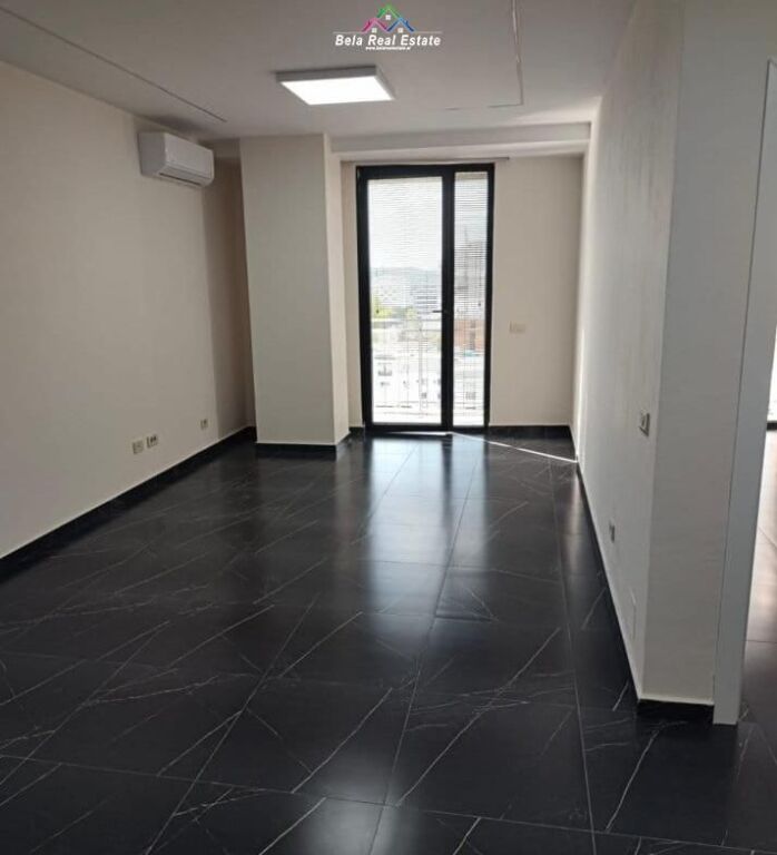 Office for Rent 1+1 at Mine Peza (ID BZ2701) Tirana