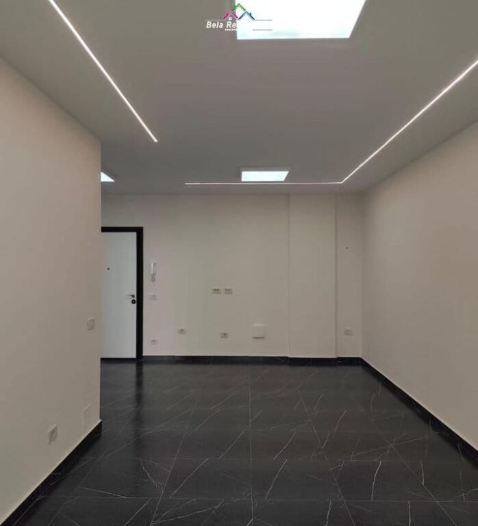 Office for Rent 1+1 at Mine Peza (ID BZ2701) Tirana