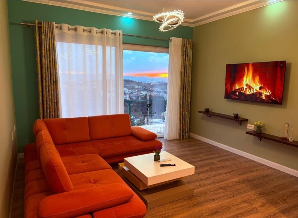 SHITET VILE 3 KATESHE ISH UZINA E AUTOTRAKTOREVE 500.000 EURO FH-57919