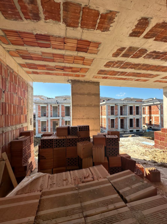 🏡 SHITET VILË MODERNE – Rezidenca Montclair | Mjull-Bathore | pranë TEG