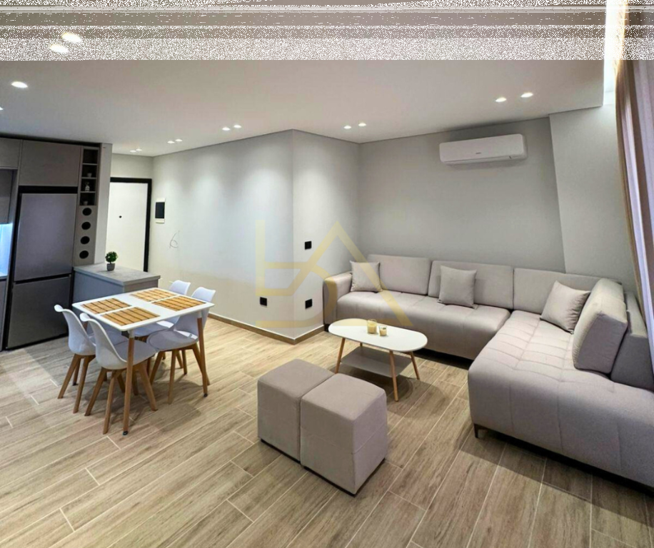 Apartament Modern me Qira Afatshkurtër  – Sarandë