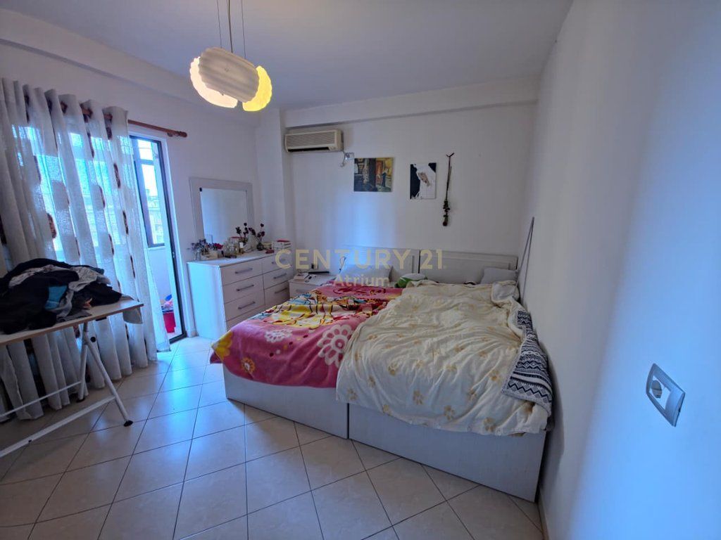 Apartament 2+1 Me Qira Ne Porcelan, Tiranë Mbrapa U.E.T