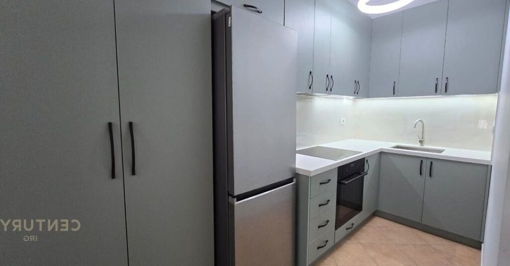 Apartment 2+1 for rent at Rr.Kavajes