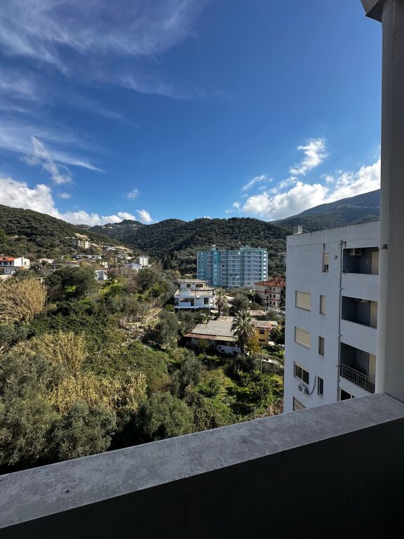 Apartament 1+1 me qira Lungo Mare, Vlorë (Vijë e dytë, pas Big Scoop)‼️