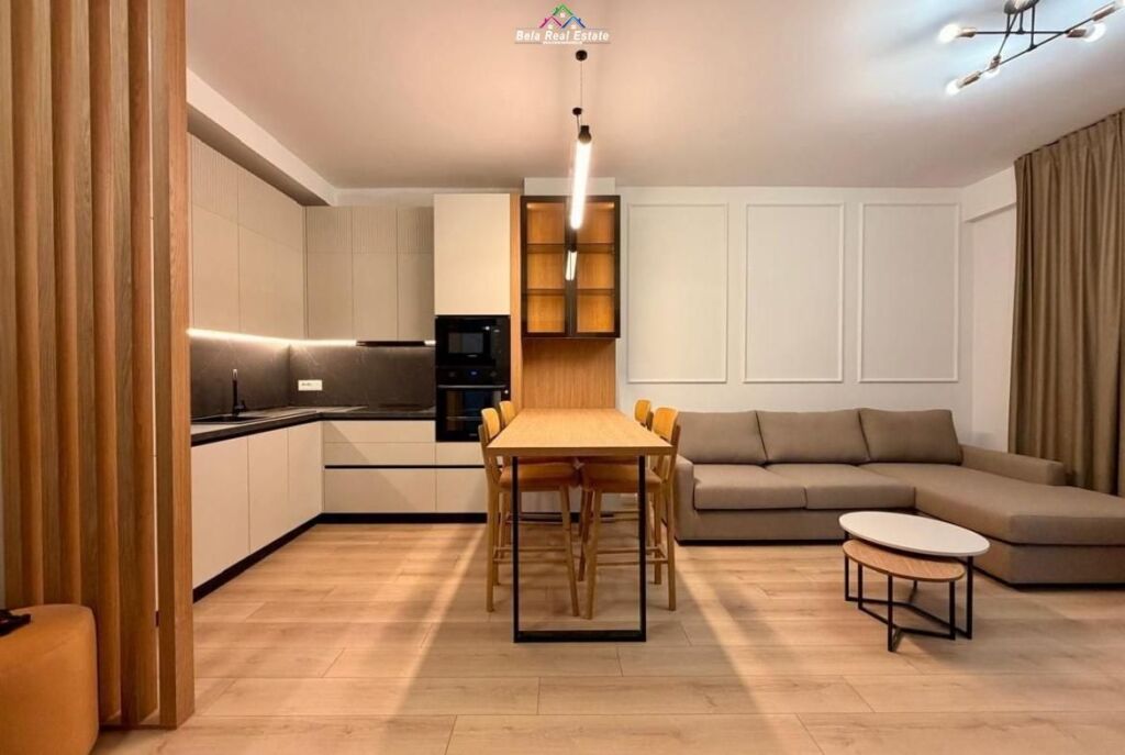 Apartament Me Qera 1+1 tek Komuna e Parisit (ID B2101466) Tirane