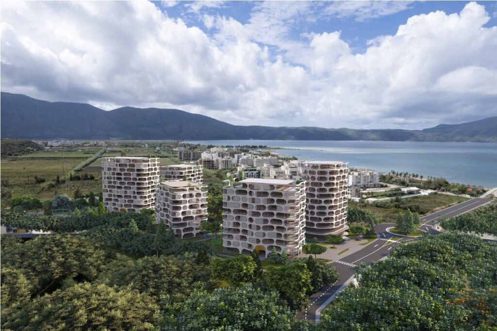 Shitet Apartament ne Radhime