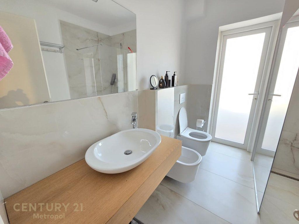 Apartment 1+1 For Rent near the Ballet School, Tirana 600 € /Month