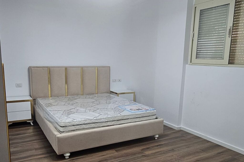 APARTAMENT PER QIRA NE VLORË