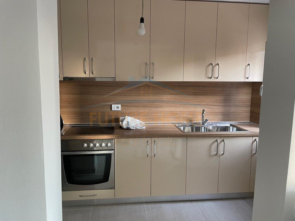 Qira, Apartament 2+1, Rruga Fortuzi, Tirane