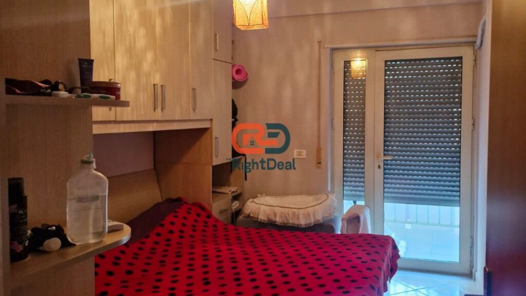 Tek Ish Parku, Jepet Me Qira Apartament 1+1 I Mobiluar!!