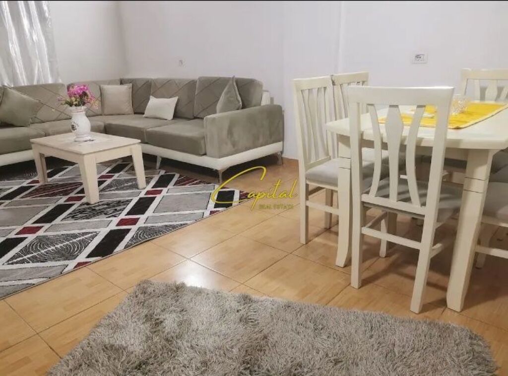 APARTAMENT ME QIRA 1+1 BULEVARDI ZOGU I 50.000 LEKE