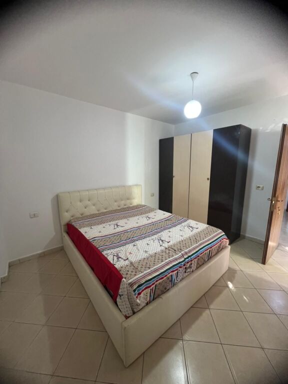 SUPER MUNDESI! APARTAMENT 2+1 NE SHITJE PRANE CASA ITALIA TE MALAJZIANI
