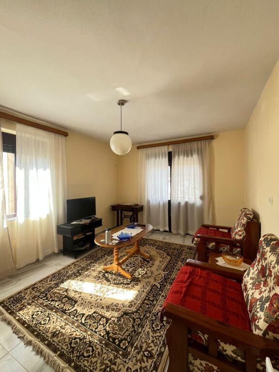 Appartamento 1+1 in affitto – Via Mine Peza