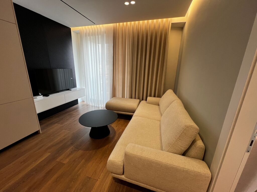 Super apartament 2+1 tek Mine Peza