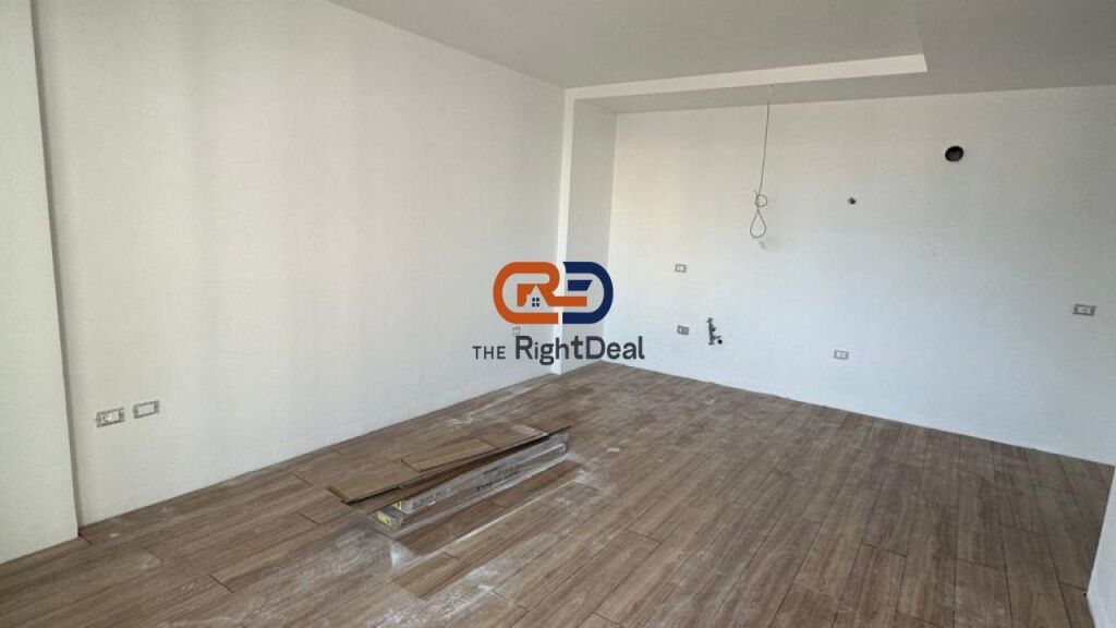 A Selvia, Affittasi Ambiente per Uffici Appena Investito !!!