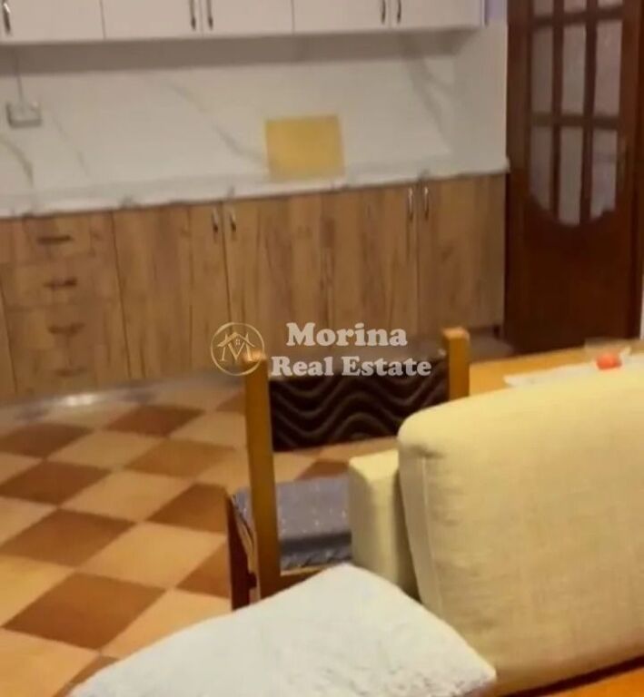 Qera | Apartament 1 + 1 | Rruga e Dibrës | 400 €/muaj