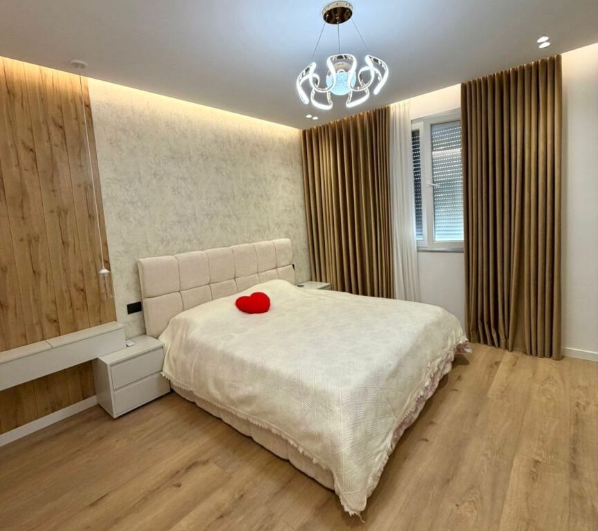 3rd Floor of a 2+1 Villa + Storage &amp; 🅿️ Parking (📍Kombinat / Garibaldi Square, Tirana) Luxury ✨ | 100% New 🔥🔥 40,000 Lek / Month 💶💶
