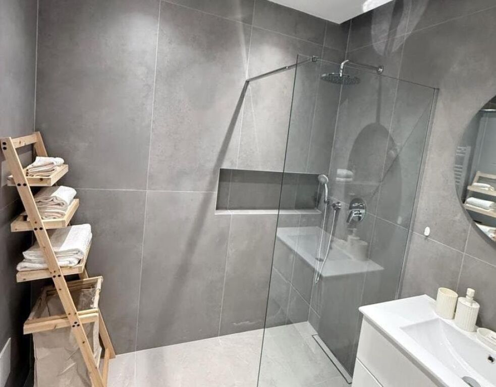 Appartamento in affitto in Via Elbasani