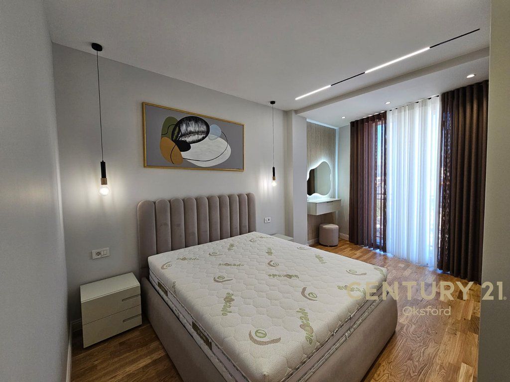 Shitet apartament 2+1Rezidenca "Nova", Mine Peza