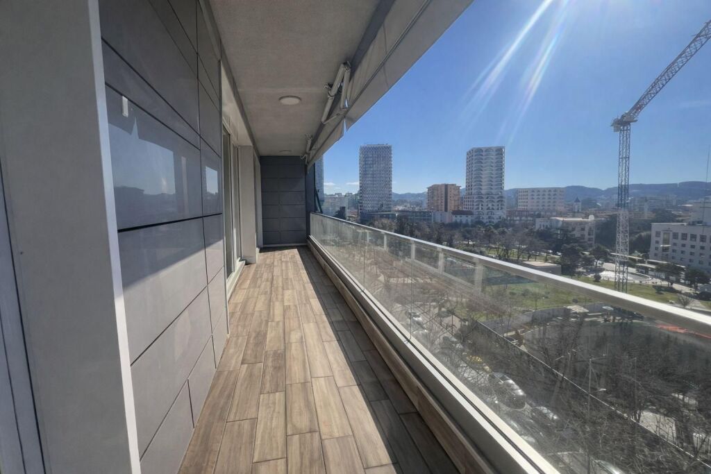 QIRA ZYRË 142.4 M² + 2 POSTE PARKIMI – QENDRA TURDIU, LOKACION PREMIUM QENDRA TIRANË