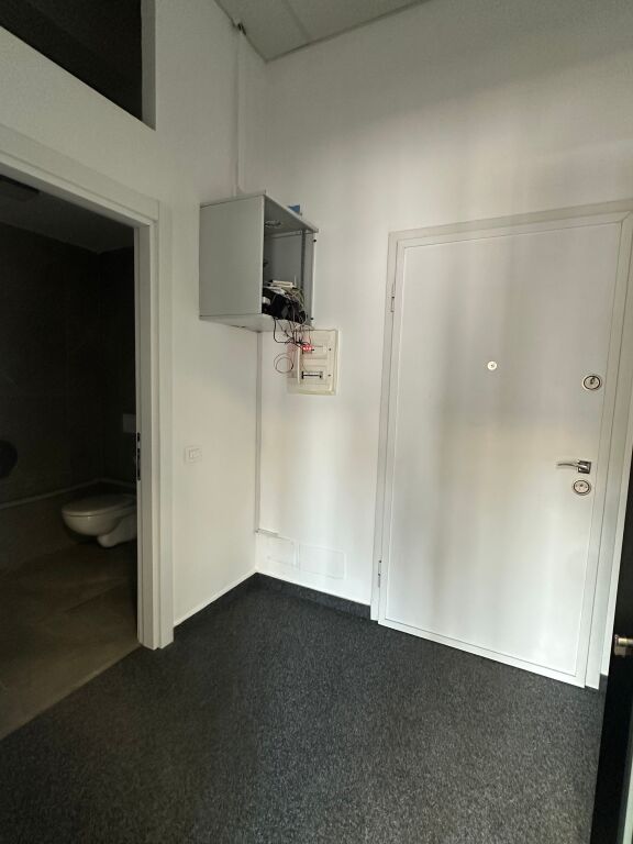 Office for rent ARLIS, opposite QSUT