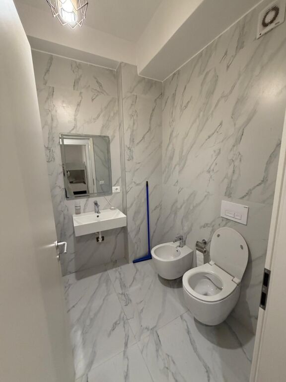 In vendita, Appartamento 2+1+Posto Auto Complesso Kaimi,Ali Dem