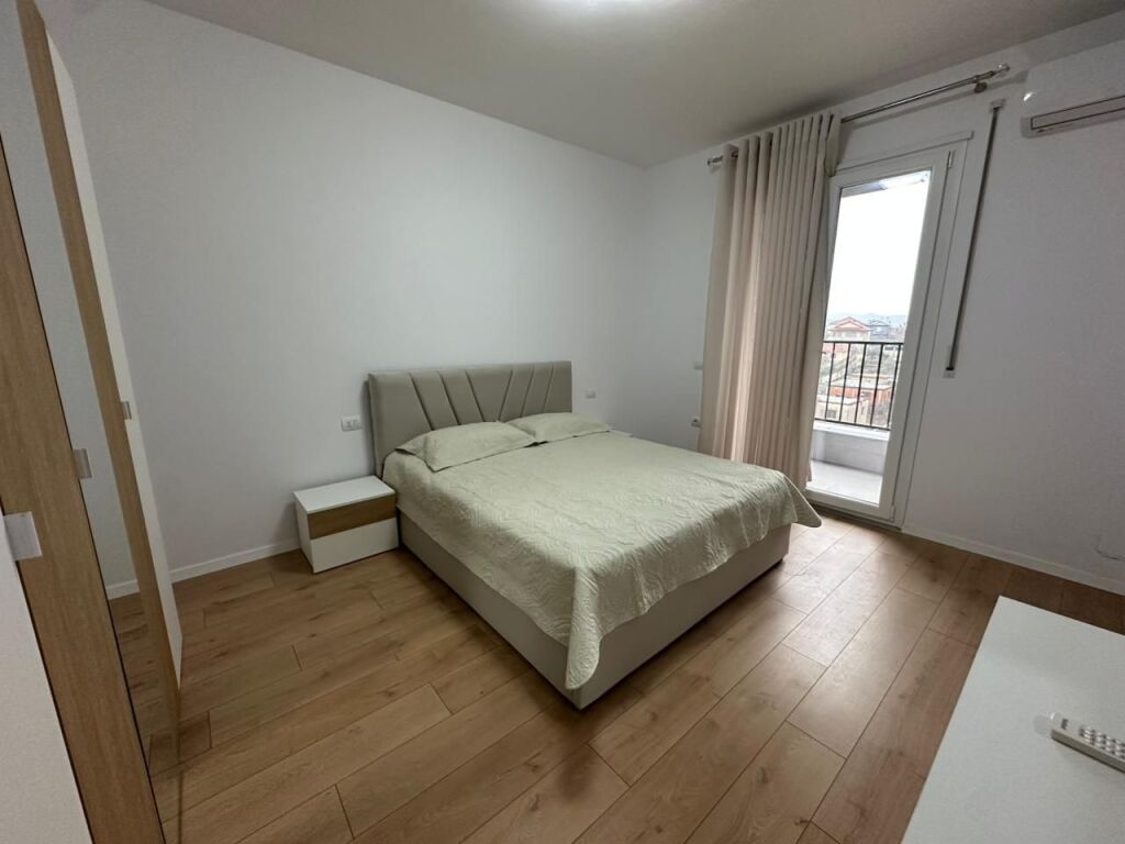 Jepet me Qera Apartament 2+1+Post Parkimi , Paskuqan