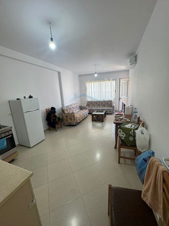 Qera , Apartament 2+1+2 ,Unaza e Re,Tirane