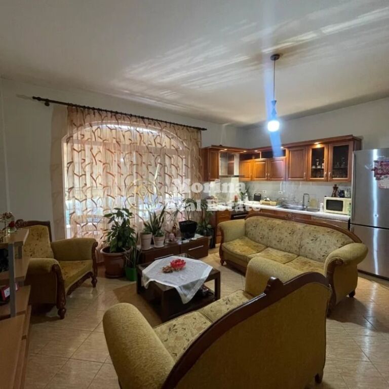 Shitje | Apartament 2 + 1 | Kodra E. Priftit | 120000 €