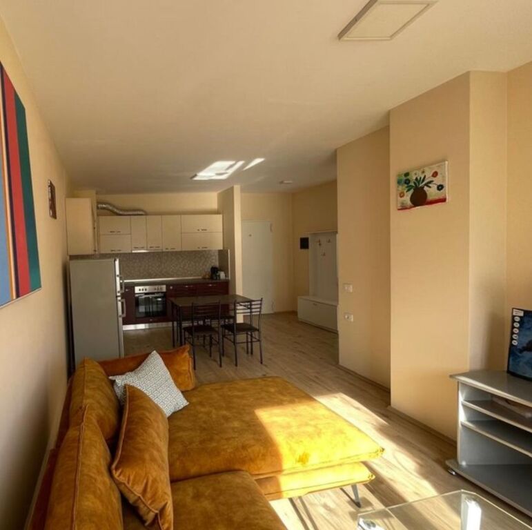 Affittasi appartamento 2+1+2