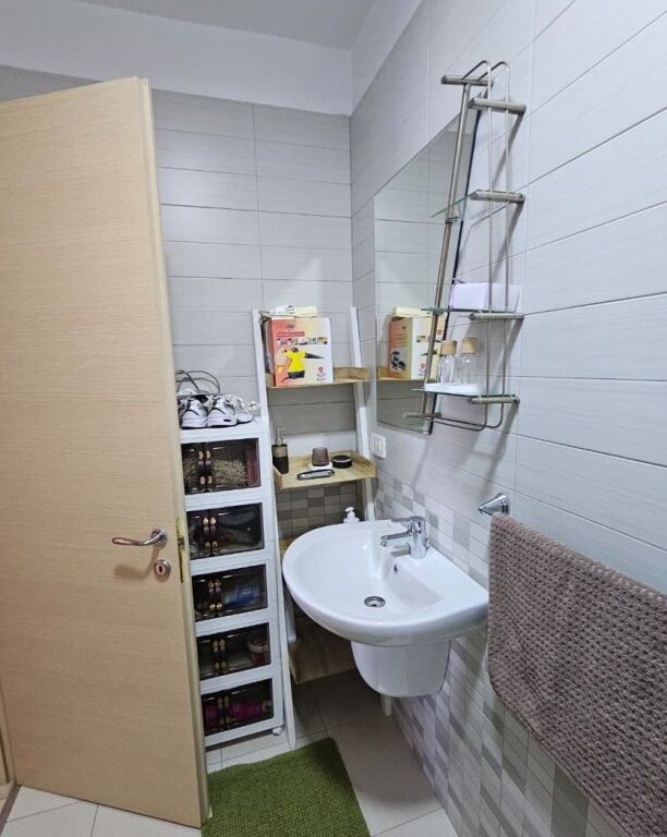 SHITET APARTAMENT 2+1+2 – Kompleksi AnA