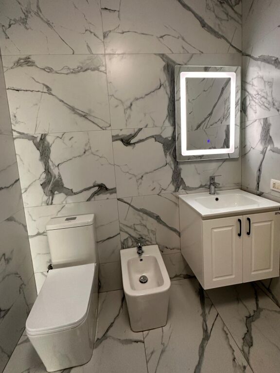 Shitet: Apartament 2+1 Astir, (bar Artisti)