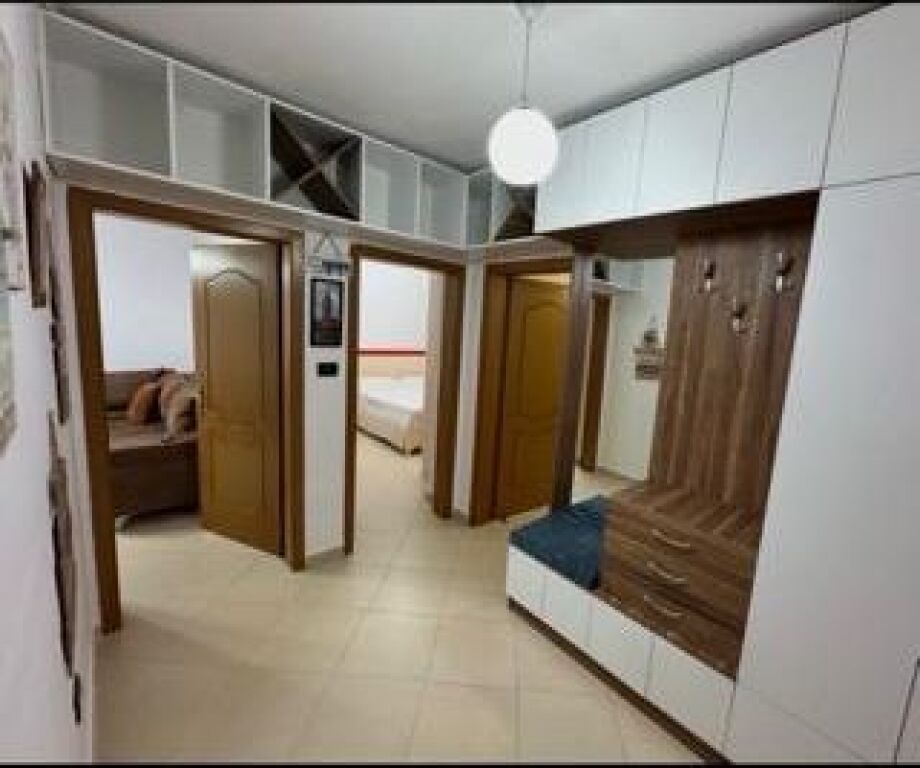 Apartament 2+1 me qera tek Pediatria