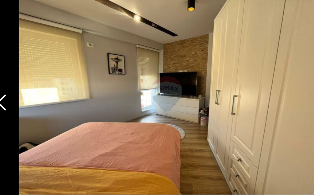 Apartament per shitje 3+1+2 tek Inxhinieria e Ndertimit