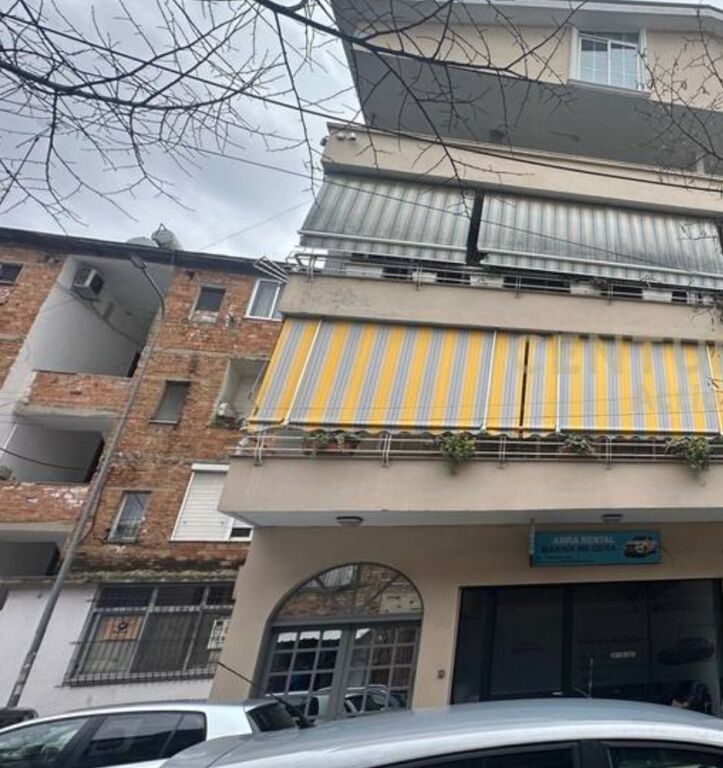 Jepet me qera kati 0 i nje vile