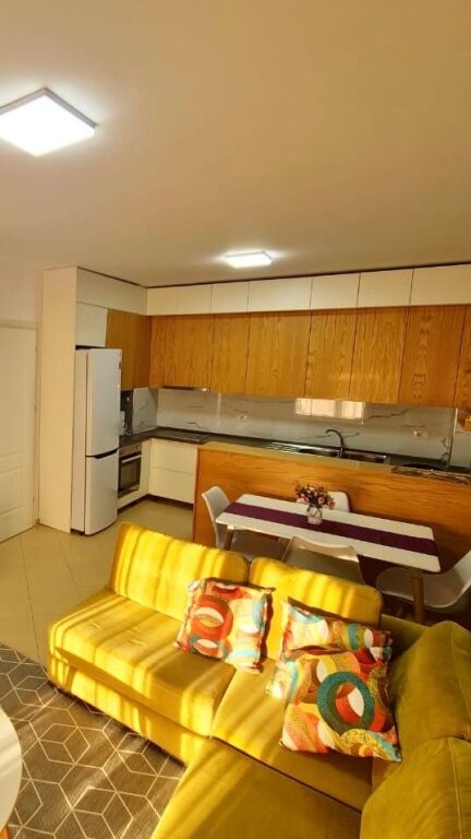 2+1 me Qera 📍5 Maji prane Concord center