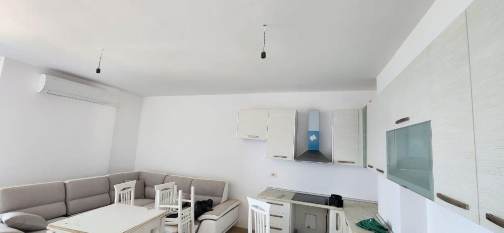 Apartment 2+1 with balcony for sale in Vlora