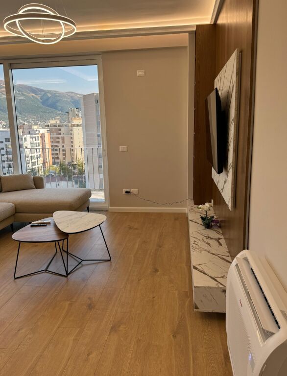 Apartament 2+1+2 ballkone ne shitje ne Skel, Vlore