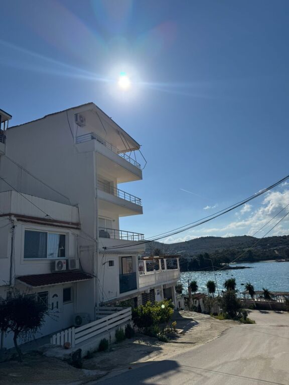 Shitet penthouse 4+1 Ksamil