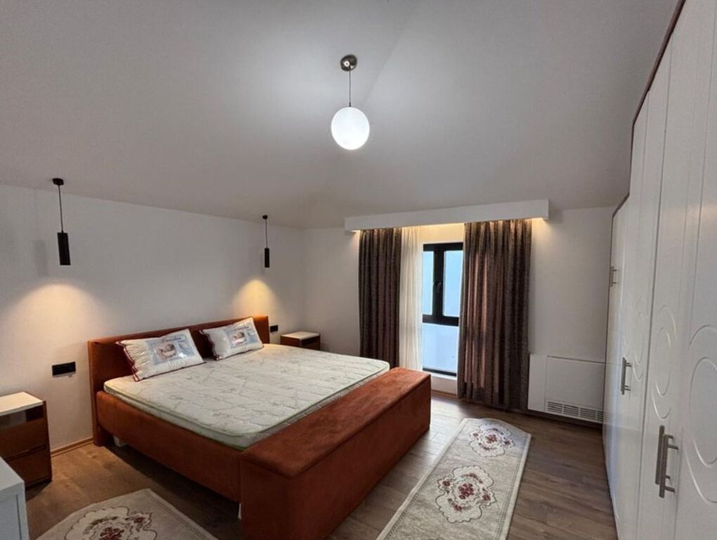 Jepet me qera apartament 2+1+2