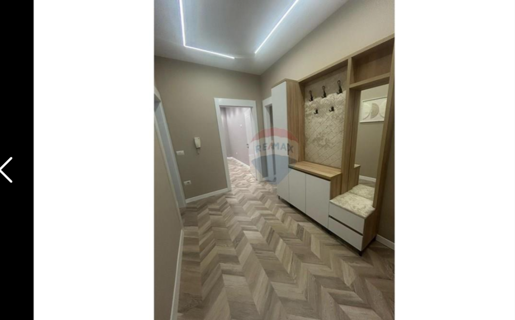 Apartment for sale 2+1+2 in Center