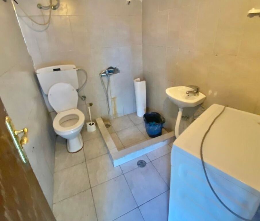 🏡 Jepet me qera Apartament 1+1 te ish Tregu Elektrik, Tiranë