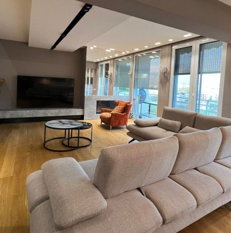 Duplex in Affitto – Kodra e Diellit 1