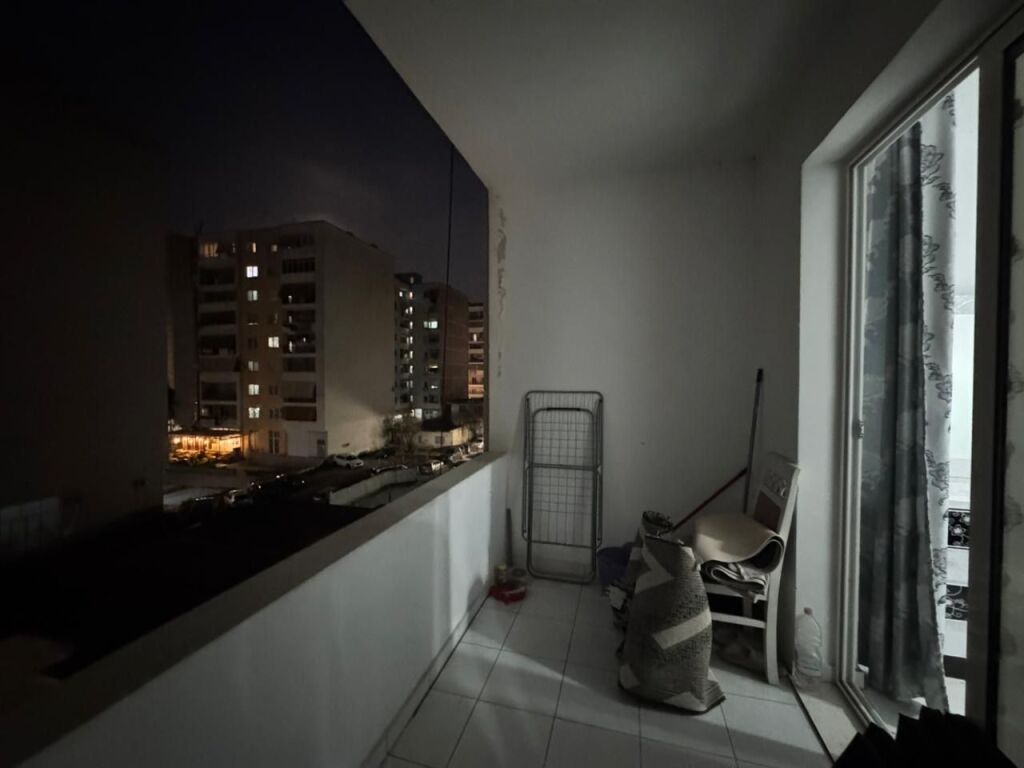 Jepet  me qira 1+1 Astir te Bar Artisti 450€