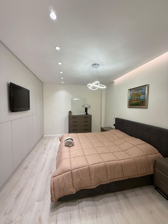 ✨ Apartment 1+1 for rent – Liceu Area (near RTSH) 🏡 Elbasan Street