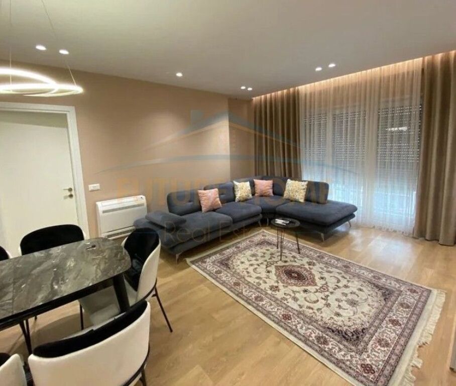 For rent, Apartment 2+1+2, Dibrës Street, Hotel Melia, Garden No. 6, Tirana.