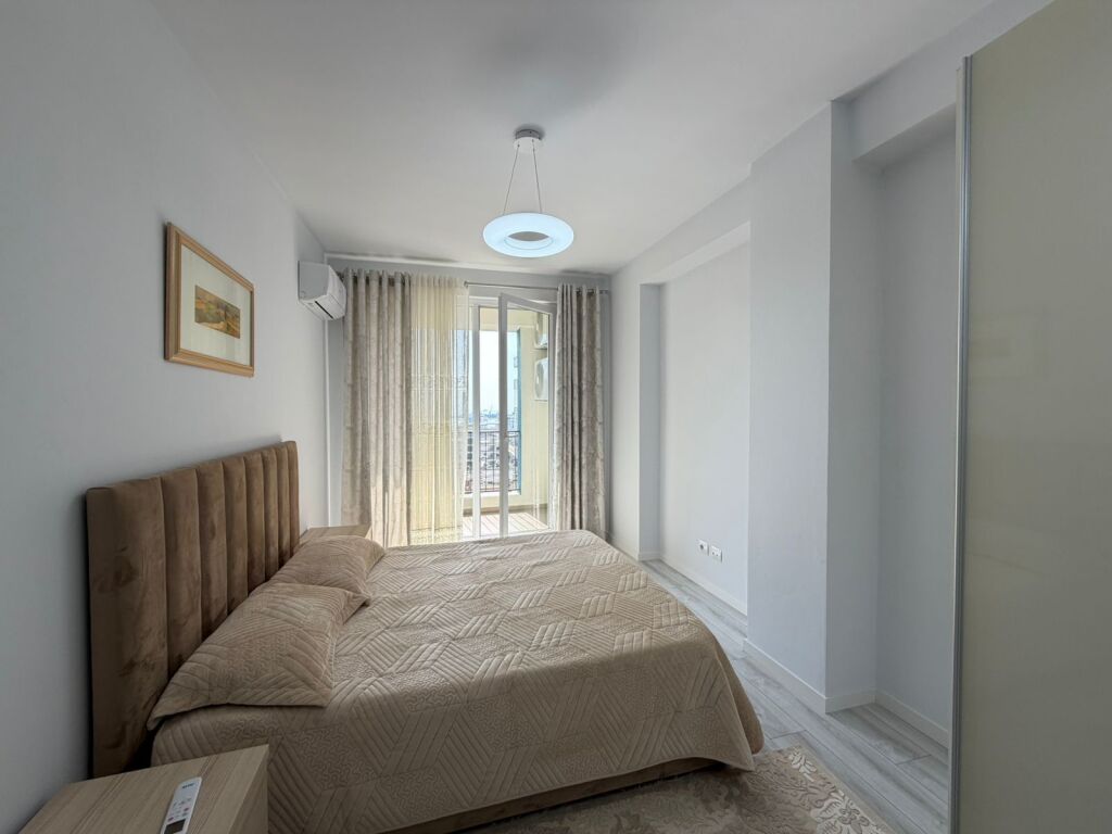 Jepet apartament me qera 1+1 lagja 17 durres